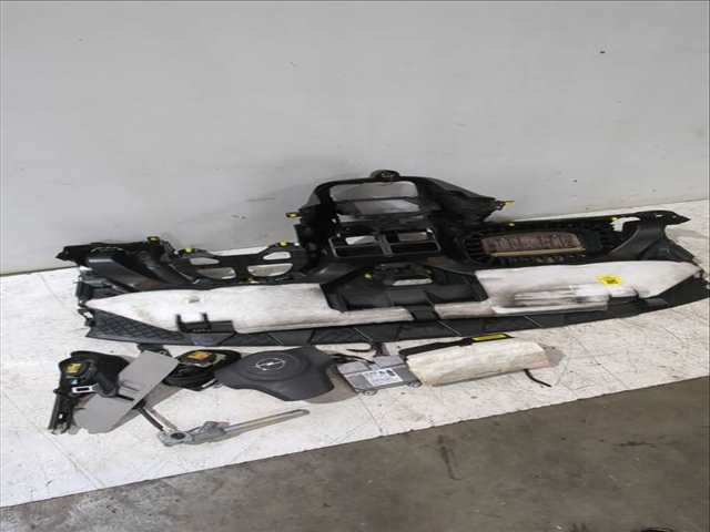 Foto 3ª: Kit Airbag Opel Corsa 1.3 CDTI L08 L68) 75CV 55KW [A 13 DTC,Z 13 DTJ] (2008)