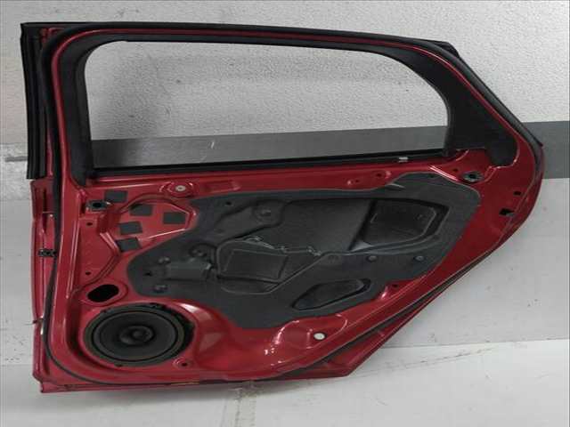 Foto 3ª: Puerta Trasera Derecha Ford Focus 1.0 ECOBOOST 125 CV 92KW [M1DD]