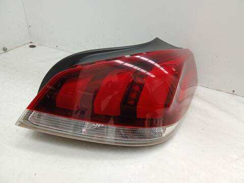 Foto 1ª: Piloto Trasero Derecho Peugeot 508 2.0 HDI 140CV 103KW [RHF (DW10BTED4),RHA (DW10CTED4)] (2024)