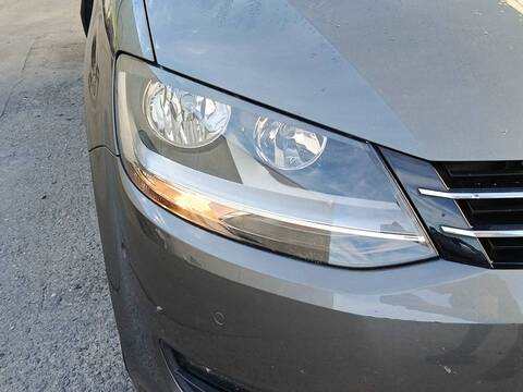 Foto 1ª: Faro Derecho Volkswagen Sharan CFFB (2013)