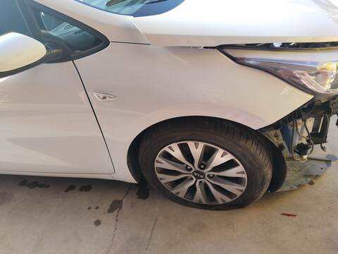 Foto 2ª: Aleta Delantera Derecha Kia Ceed D4FC CD) (2018)