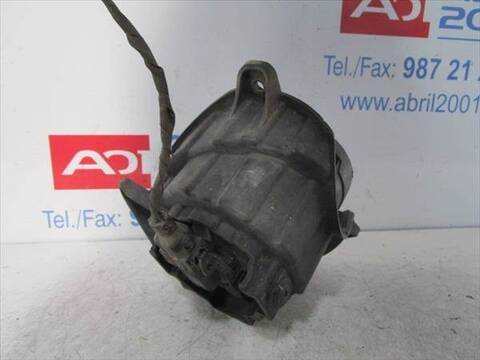 Foto 2ª: Faro Antiniebla Delantero Izquierdo Kia Carens 2.0 CRDI 140 140CV 103KW [D4EA] (2007)