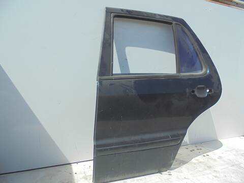 Foto 3ª: Puerta Trasera Izquierda Mercedes Clase ML 270 CDI 163.113) W163) [612.963] (2000)