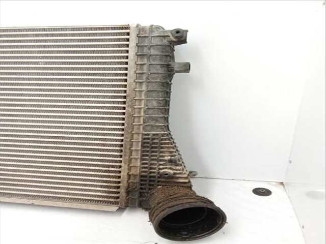 Foto 3ª: Intercooler Volkswagen Golf 2.0 TDI 16V 140CV 103KW [BKD,CBDB,CFHC] (2004)