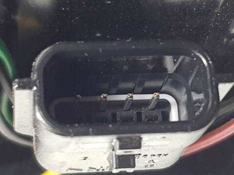 Foto 3ª: Piloto Trasero Izquierdo Renault Arkana TECHNO