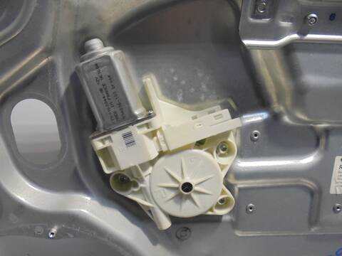 Foto 2ª: Elevalunas Eléctrico Delantero Derecho Ford C Max AMBIENTE D) 116CV 85KW FOCUS CAP) [SIDA] (2008)