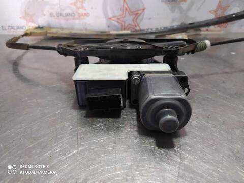 Foto 3ª: Elevalunas Manual Trasero Izquierdo Skoda Octavia ACTIVE 105CV 77KW [CLH] (2015)