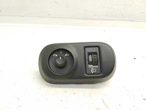 Mando Retrovisor Citroen C4 1.6 BLUE-HDI FAP 99CV 73KW