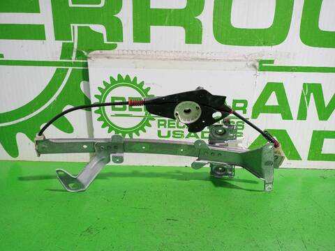 Foto 3ª: Elevalunas Eléctrico Delantero Derecho Ford Fiesta AMBIENTE 68CV (2001)