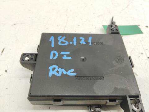 Foto 2ª: Centralita Motor ECU Mercedes Clase ML 300 3.0 CDI W164) CAT [642940] (2006)