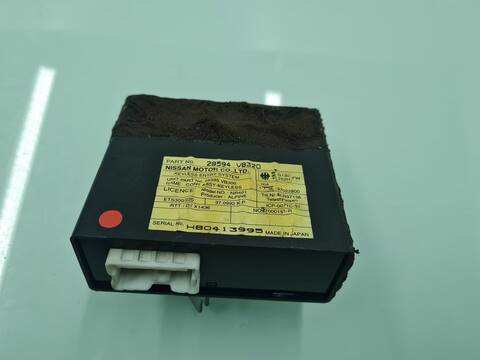 Foto 1ª: Centralita Motor ECU Nissan Patrol GR S 129CV 95KW [RD28] (1998)