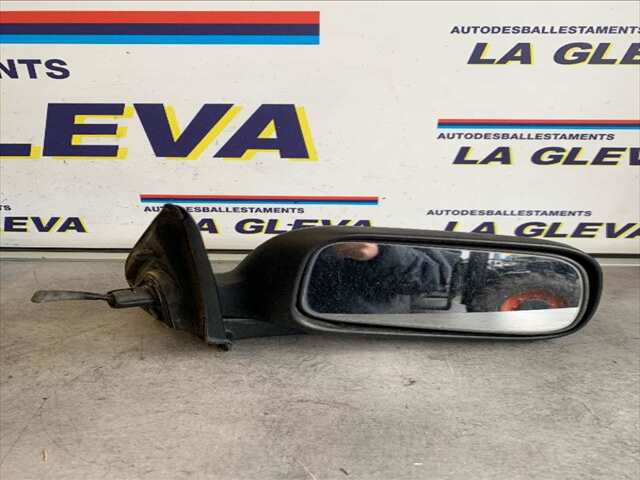 Retrovisor Derecho Nissan Primera 1.6 G