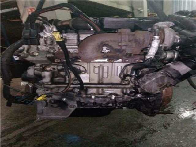 Foto 3ª: Motor Completo Peugeot 206 1.4 E-MUSIC [1.4 LTR. - 50 KW HDI] [8HX]