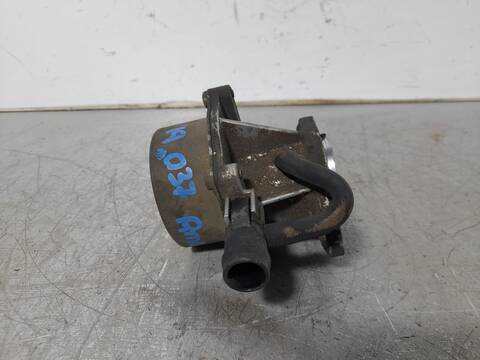 Foto 3ª: Depresor Freno Bomba Vacio Renault Clio 1.9 D 64CV 47KW [F8Q K6] (2000)