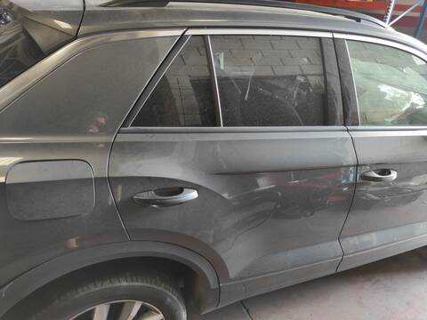Puerta Trasera Derecha Volkswagen T-Roc DLAA