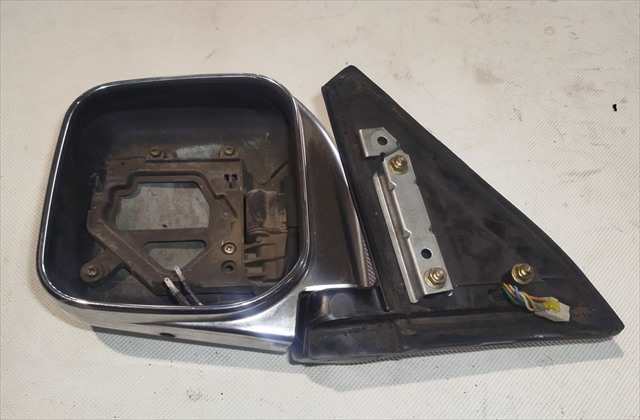 Retrovisor Izquierdo Mitsubishi Montero 2.8 T DIESEL V40