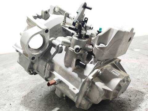 Foto 3ª: Caja Cambios Audi A1 30 TFSI 116CV 85KW [DUSA] (2024)