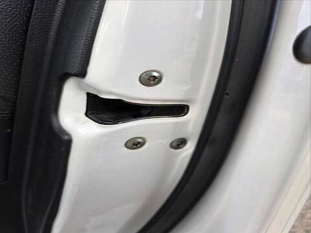 Cerradura Puerta Delantera Derecha Kia Carens DRIVE 116CV 85KW