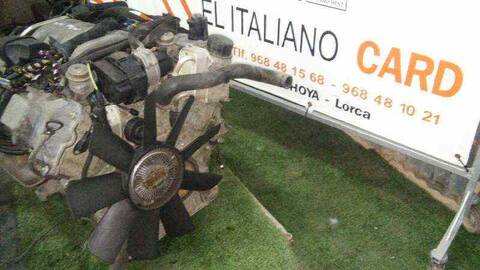 Foto 2ª: Motor Completo Mercedes Clase ML 430 4.3 G V8 24V 272CV 200KW AUT. CAT W163) M113 E43 (1997)