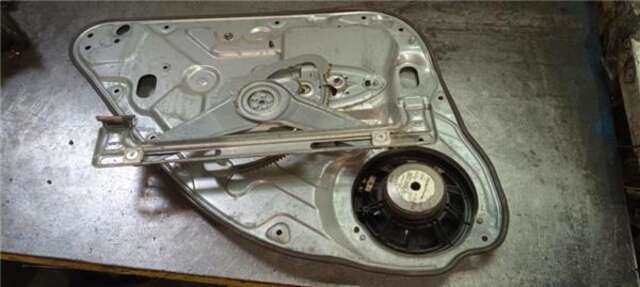 Foto 3ª: Elevalunas Eléctrico Trasero Derecho Ford Kuga 2.0 TDCI [UKDA]