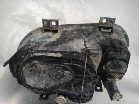 Foto 3ª: Faro Derecho Volkswagen Golf CONCEPTLINE BERLINA 101CV 74KW (2001)