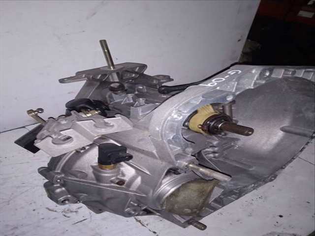 Foto 2ª: Caja Cambios Fiat Punto 1.9 DIESEL ECO BERLINA 60CV 44KW [188A3.000] (2000)