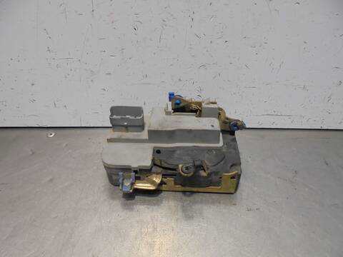 Cerradura Puerta Delantera Derecha Peugeot Partner 1.9 DIESEL 69CV 51KW