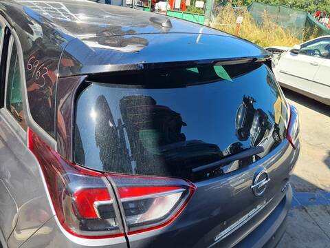 Foto 3ª: Portón Opel Crossland 1.2 75) 131CV 96KW [D 12 XHT (EB2ADTS),B 12 XHT (EB2DTS),F 12 XHT (EB2] (2018)