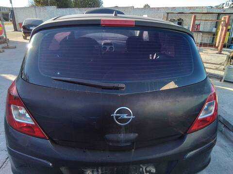 Portón Opel Corsa ´´111 YEARS´´ 75CV 55KW