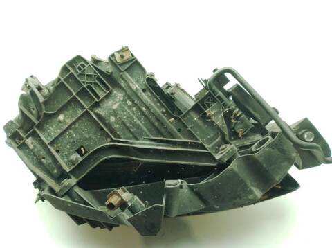 Foto 3ª: Faro Izquierdo Audi A4 2.0 TDI (2007)