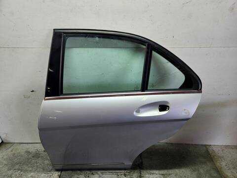 Puerta Trasera Izquierda Mercedes Clase C 160 C 220 CDI 204.008) BERLINA 170CV 125KW