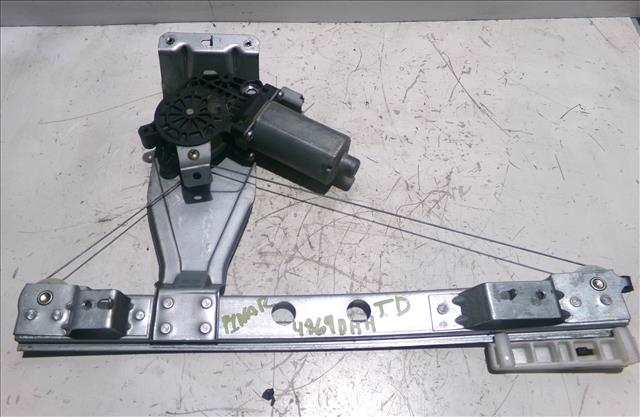 Foto 1ª: Elevalunas Eléctrico Trasero Derecho Citroen C3 1.4 HDI 2002-2010 [8HZ] (2005)