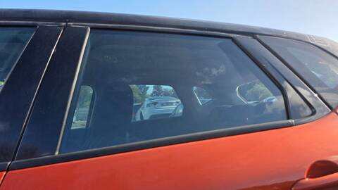 Luna Trasera Izquierda Renault Captur ZEN 90CV 66KW