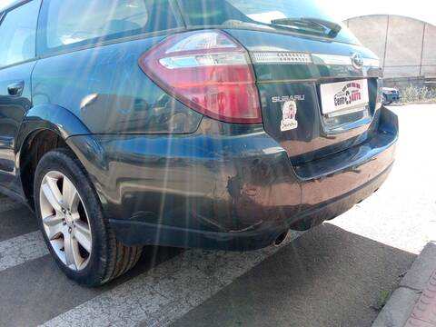 Foto 3ª: Paragolpes Trasero Subaru Legacy 2.0 D AWD BPD) 150CV 110KW [EE20Z] (2008)