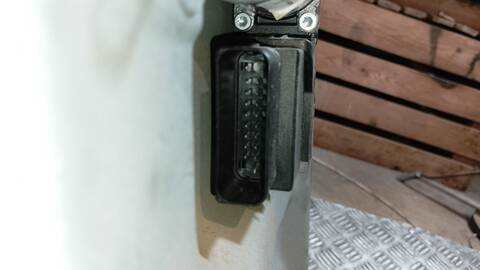 Foto 2ª: Elevalunas Manual Trasero Izquierdo Volkswagen Touran ADVANCE BLUEMOTION 105CV 77KW [CAY] (2011)