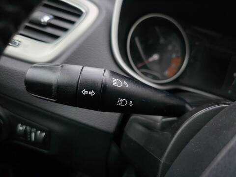 Foto 2ª: Mando Luces Jeep Compass LONGITUDE FWD 140CV 103KW (2019)
