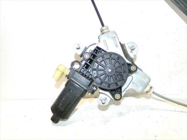 Foto 2ª: Elevalunas Eléctrico Delantero Derecho Hyundai Getz 1.1 G 2005-2011 [G4HG] (2006)