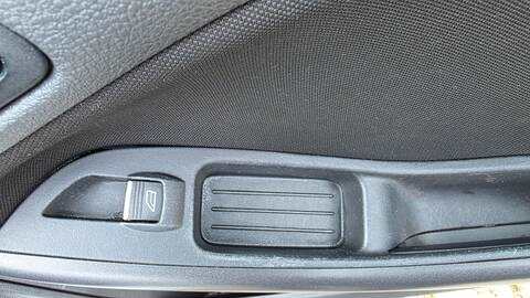 Botonera Elevalunas Ford Focus ST-LINE R B 125CV 92KW
