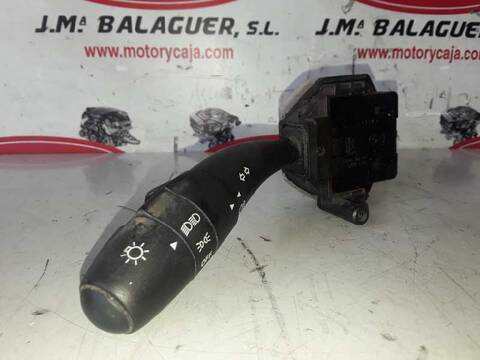 Foto 3ª: Mando Luces Hyundai i30 COMFORT 1.4 CAT 109CV (2011)