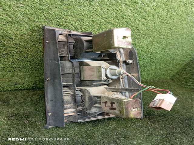 Foto 4ª: Piloto Trasero Izquierdo Nissan Patrol 3.0 D GR Y61 3P [ZD30] (2002)