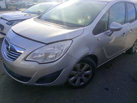 Aleta Delantera Izquierda Opel Meriva COSMO 131CV 96KW