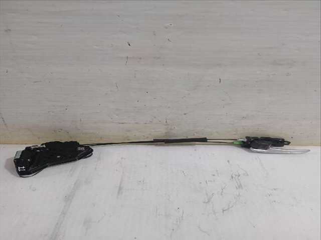 Foto 2ª: Cerradura Puerta Trasera Izquierda Toyota Rav4 2.0 MXAA52) 175CV [M20A-FKS] (2018)