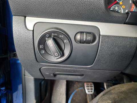 Mando Luces Volkswagen Scirocco 2.0 TDI 103KW) 140CV