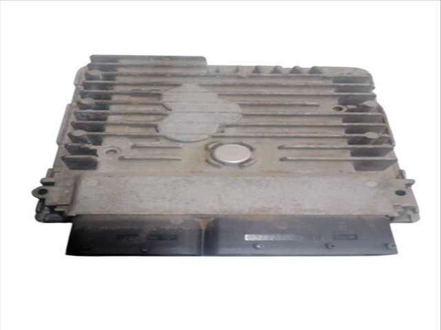 Centralita Motor ECU Volkswagen Golf 1.6 TDI