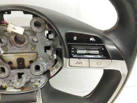 Foto 3ª: Volante Hyundai Tucson 1.6 CRDI CAT 136CV 100KW [G4FP] (2021)