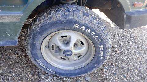 Foto 2ª: Juego LLantas Land Rover Range VOGUE TURBO DIESEL 113CV 83KW [D95A] (1990)