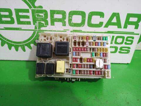 Caja Reles Fusibles Nissan Qashqai 1.3 DIG-T 140CV 103KW