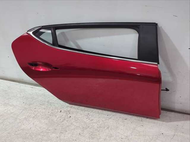 Foto 2ª: Puerta Trasera Derecha Mazda 3 SKYACTIV-X M HYBRID AWD BP2H) HATCHBACK 179CV 132KW [HFY1] (2023)