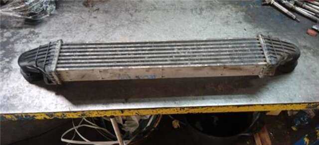 Foto 3ª: Intercooler Mercedes Clase E 180 2.7 E 270 CDI (211.016) [2.7 LTR. - 130 KW CDI CAT] [OM 647.961]