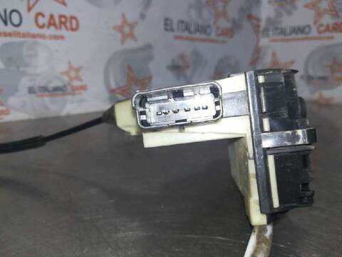 Foto 3ª: Cerradura Puerta Trasera Derecha Peugeot 208 ACCESS 68CV 50KW [8HR01] (2013)